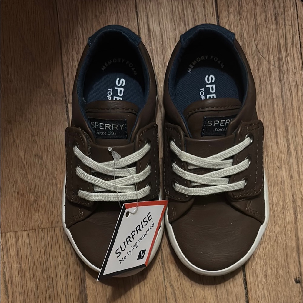 NWT Toddler boys size 7M brown lace-up closure top siders. Brand new/never worn